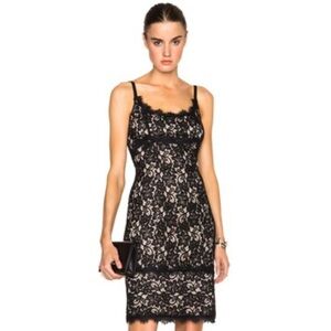 Diane Von Furstenberg Olivia Dress in Nude Lace Size 4